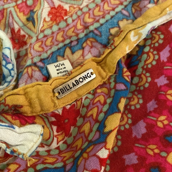 Colorful billabong halter top - Picture 4 of 4